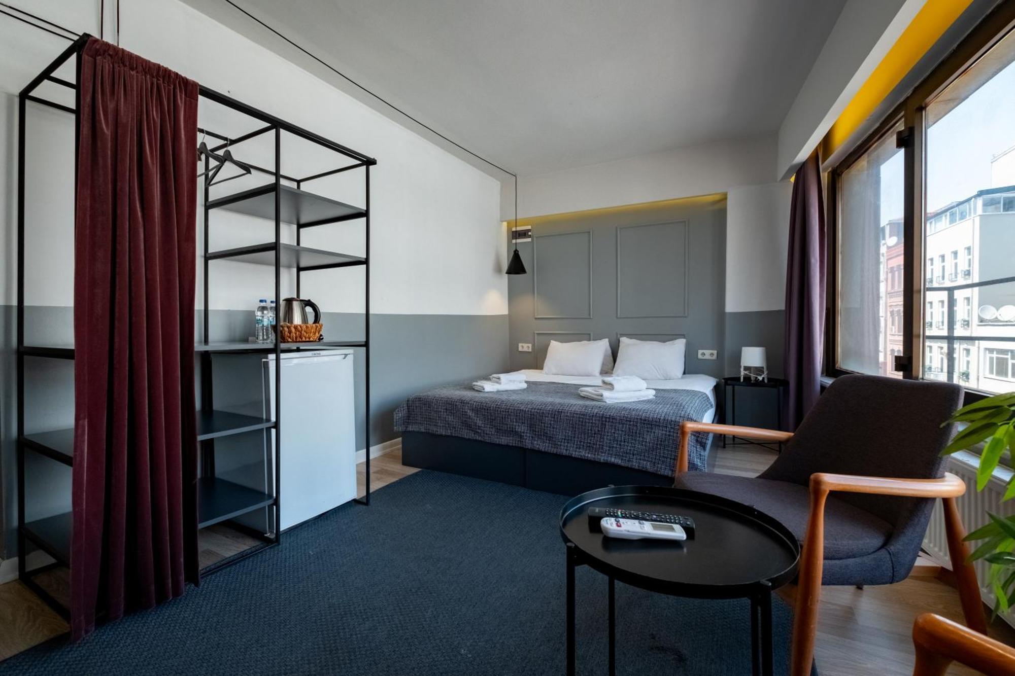 Pesa Suites Istanbul Bagian luar foto